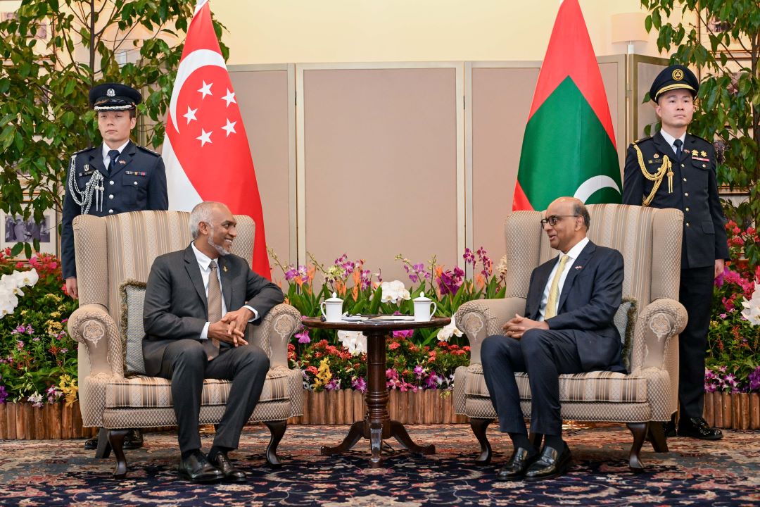 ރައީސުލްޖުމްހޫރިއްޔާ ސިންގަޕޫރުގެ ރައީސްގެ އަރިހަށް އިޙްތިރާމްގެ ޒިޔާރަތެއް ކުރައްވައިފި