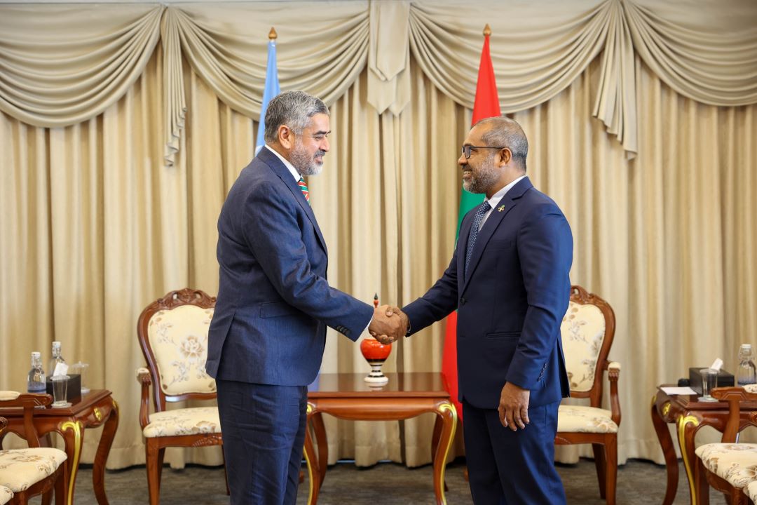 ޔުނައިޓަޑް ނޭޝަންސް ޑިވެލޮޕްމަންޓް ޕްރޮގްރާމް އިން ދިވެހިރާއްޖެއަށް ކަނޑައެޅުއްވި އައު ރެޒިޑެންޓް ރެޕްރެޒެންޓޭޓިވް މިނިސްޓަރ އޮފް ފޮރިން އެފެއާޒްއަށް ފަތްކޮޅު އަރުވައިފި