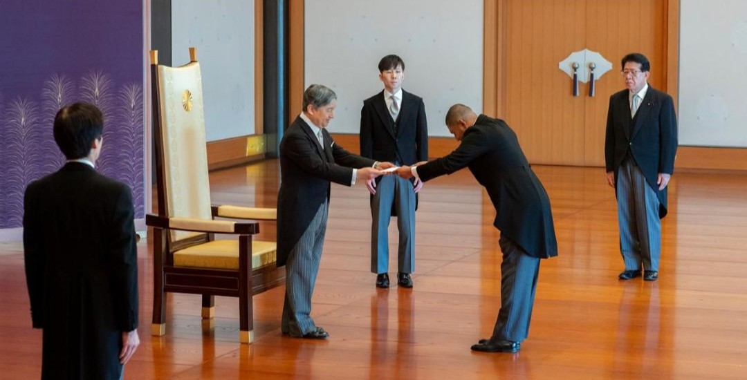 Ambassador of the Maldives to Japan presents Credentials to the Emperor of Japan